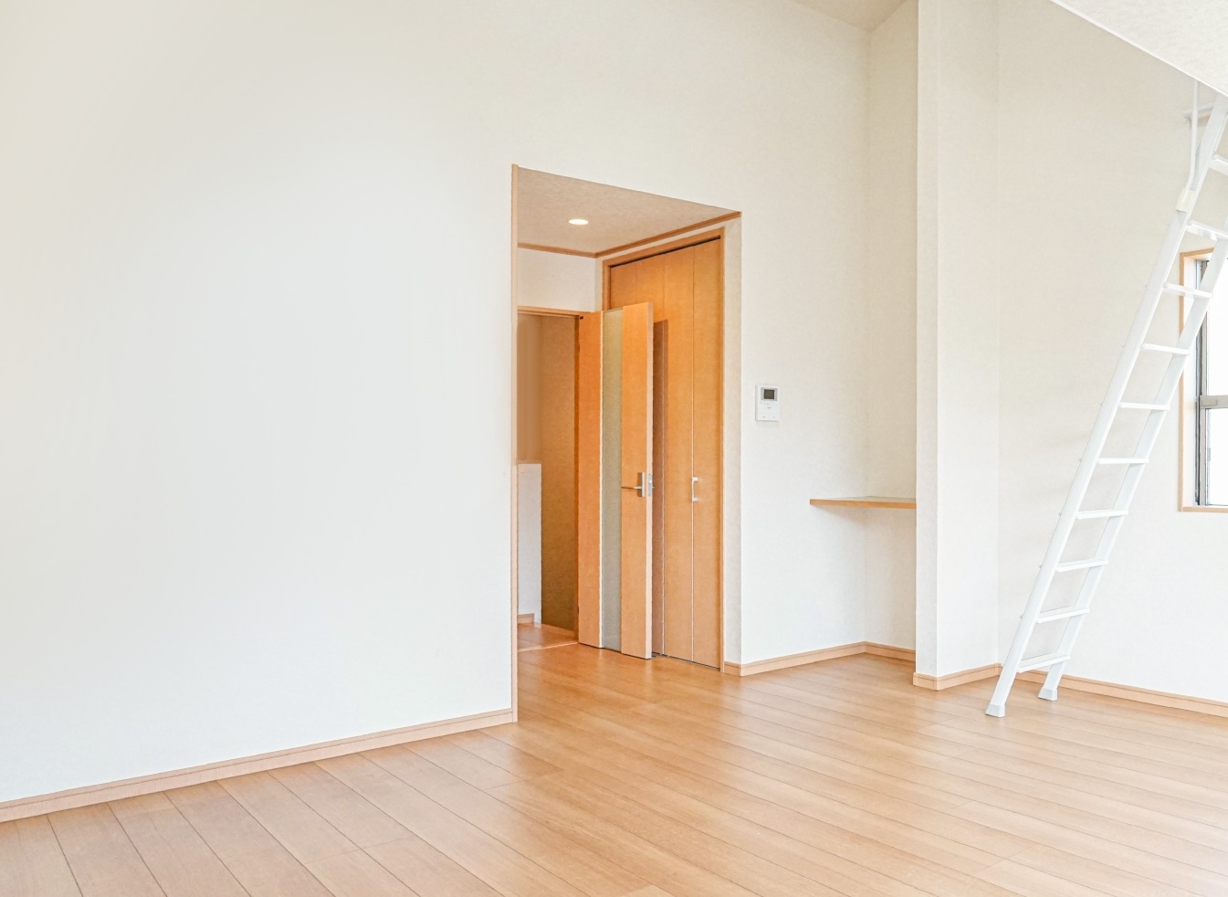 内装・クロス張り